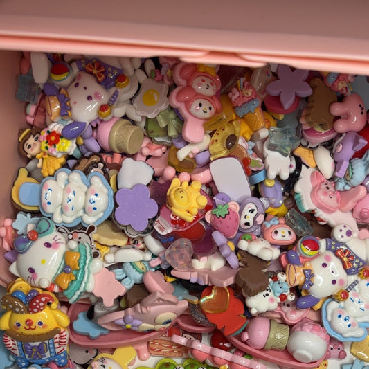 Lucky Scoop! Random Kawaii DIY Charms | Mystery Flatbacks for Crafts & Decodenπ