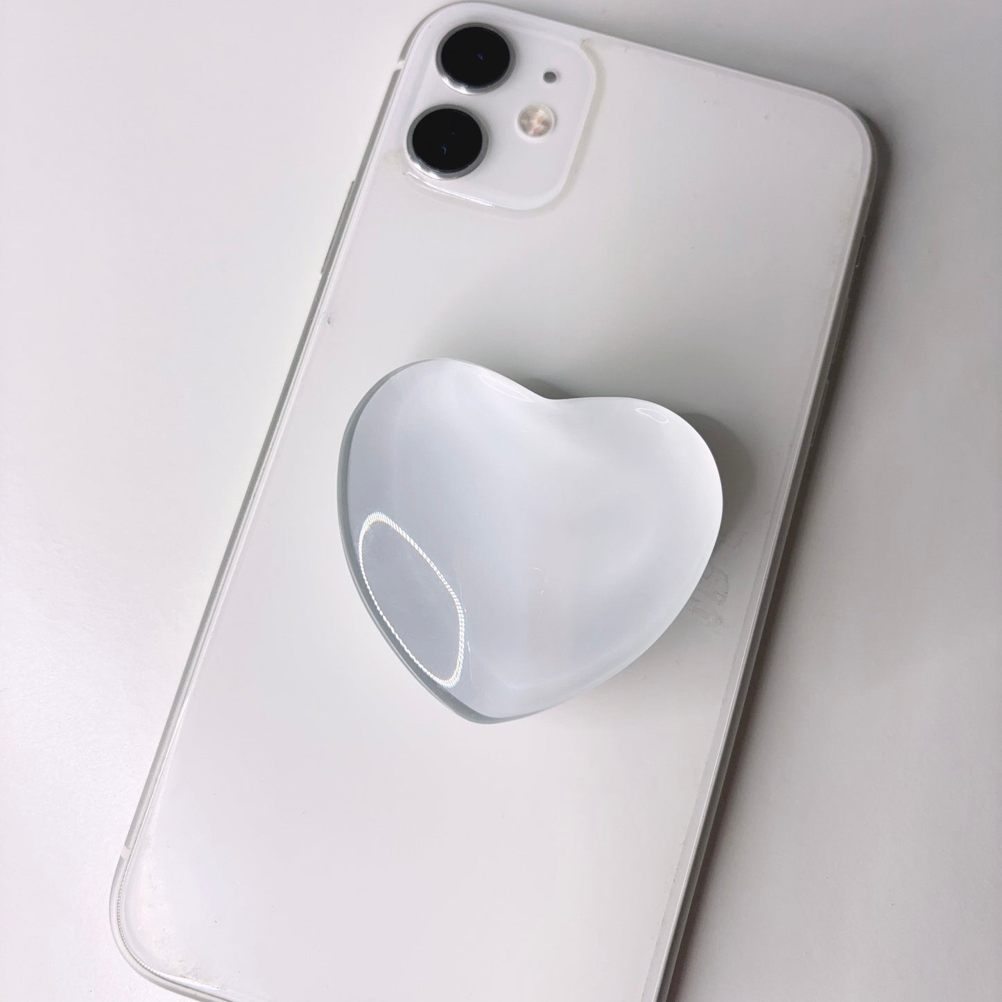 Glossy Heart Phone Grip β Cute & Colorful Accessory